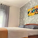 Aleric Apartment